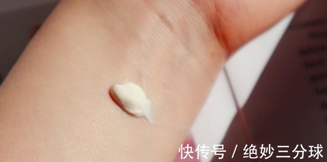 氧化锌|防晒霜红黑榜ISDIN红榜第1适合全肤质,安热沙差评,谁用谁后悔!