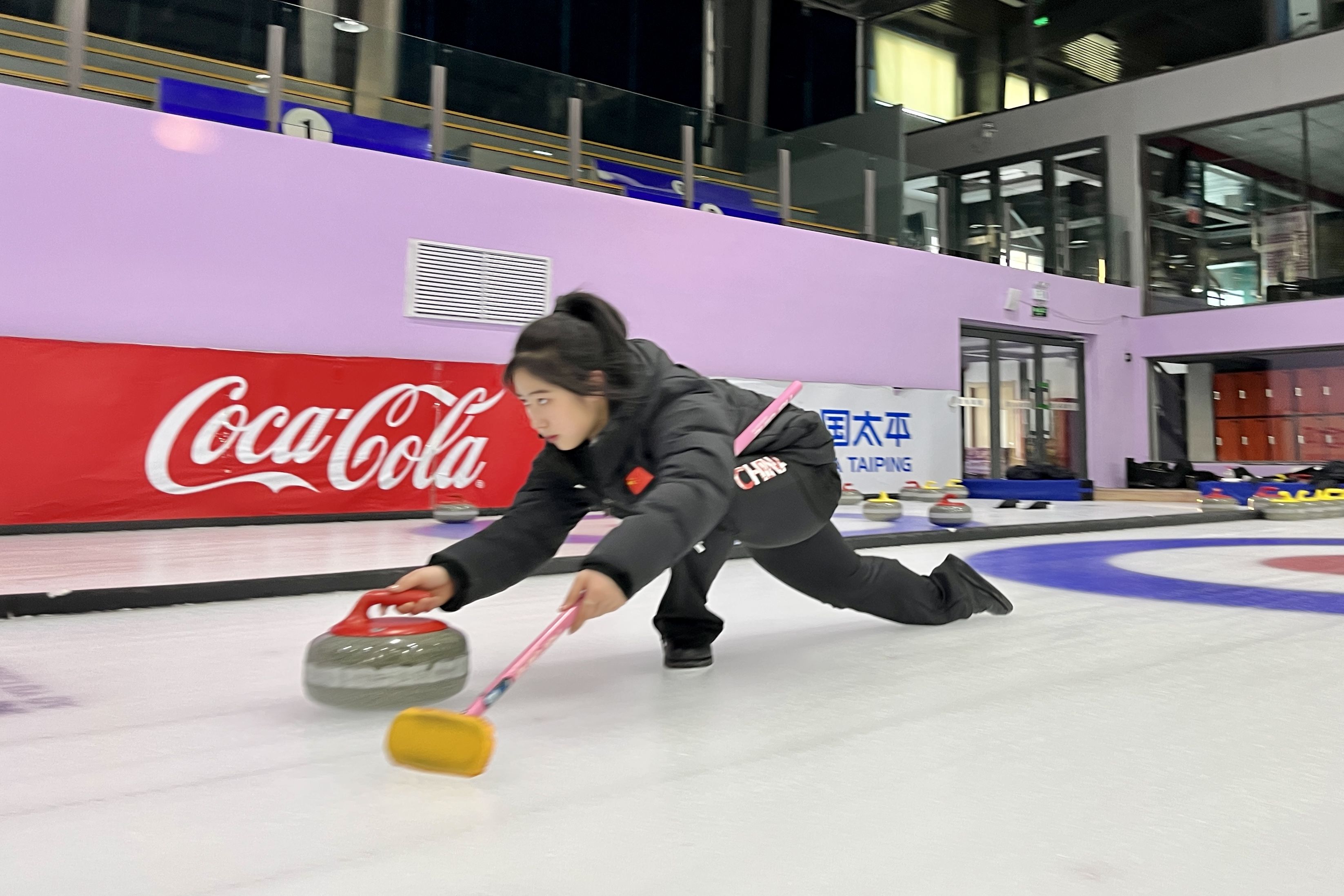 杨旭|新华全媒+丨迎接冬奥 热“雪”沸腾——2022特殊跨年有多嗨？