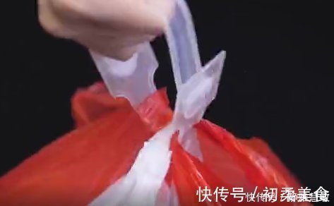 今天才知道，牛奶箱提手还有10个隐藏功能，以后再也不扔了