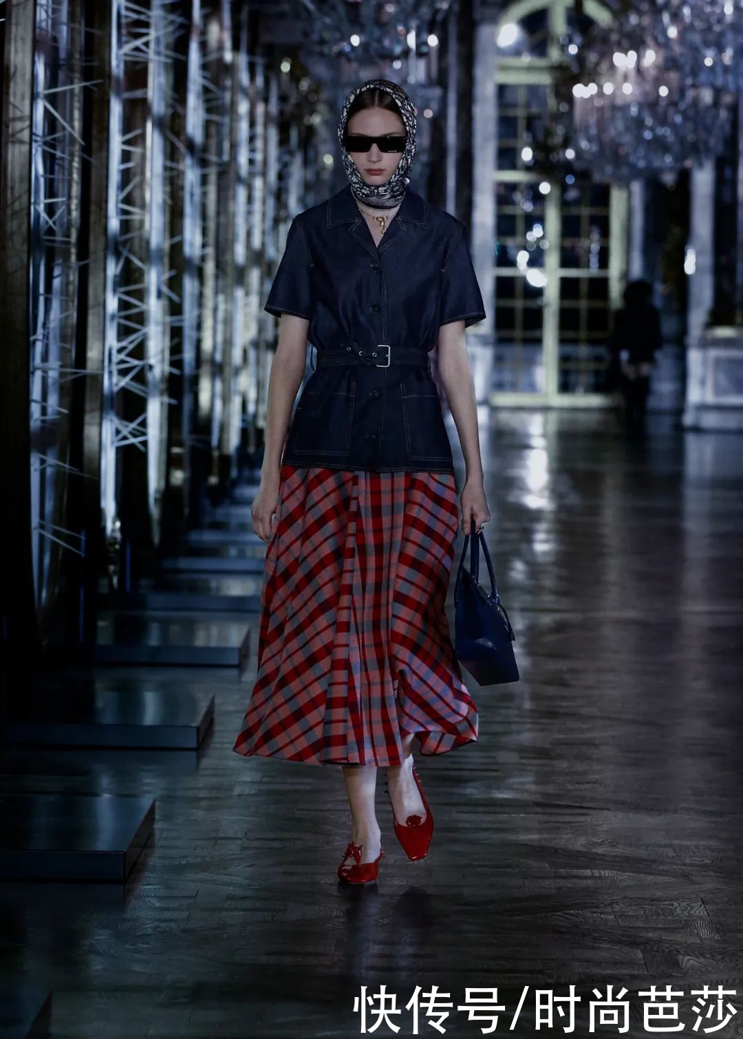 DIOR讲述的童话故事，只有成年人才能读懂