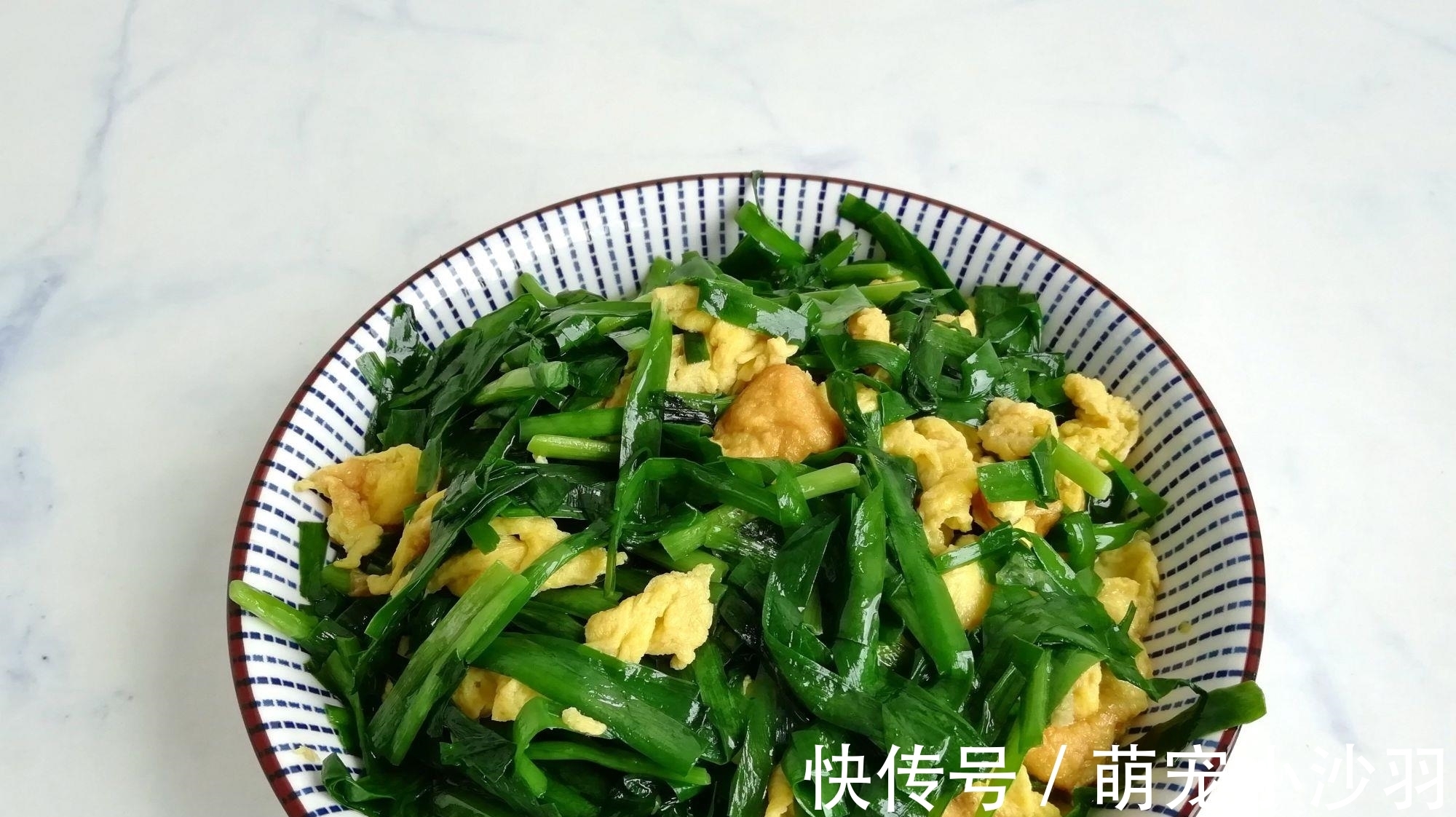 婆婆来吃饭，我做了5道家常菜，一分钱没花，网友：没硬菜，差评