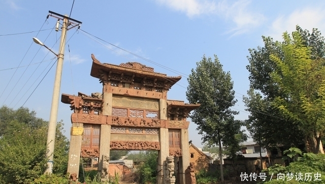 衣服|老话说:“兄弟如手足,女人如衣服”,为何要把女人比作衣服?