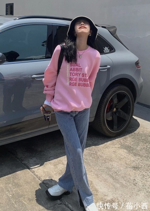 粉色 春天穿“卫衣”认准这4种高级色,显白时髦不撞衫,随便搭都好看