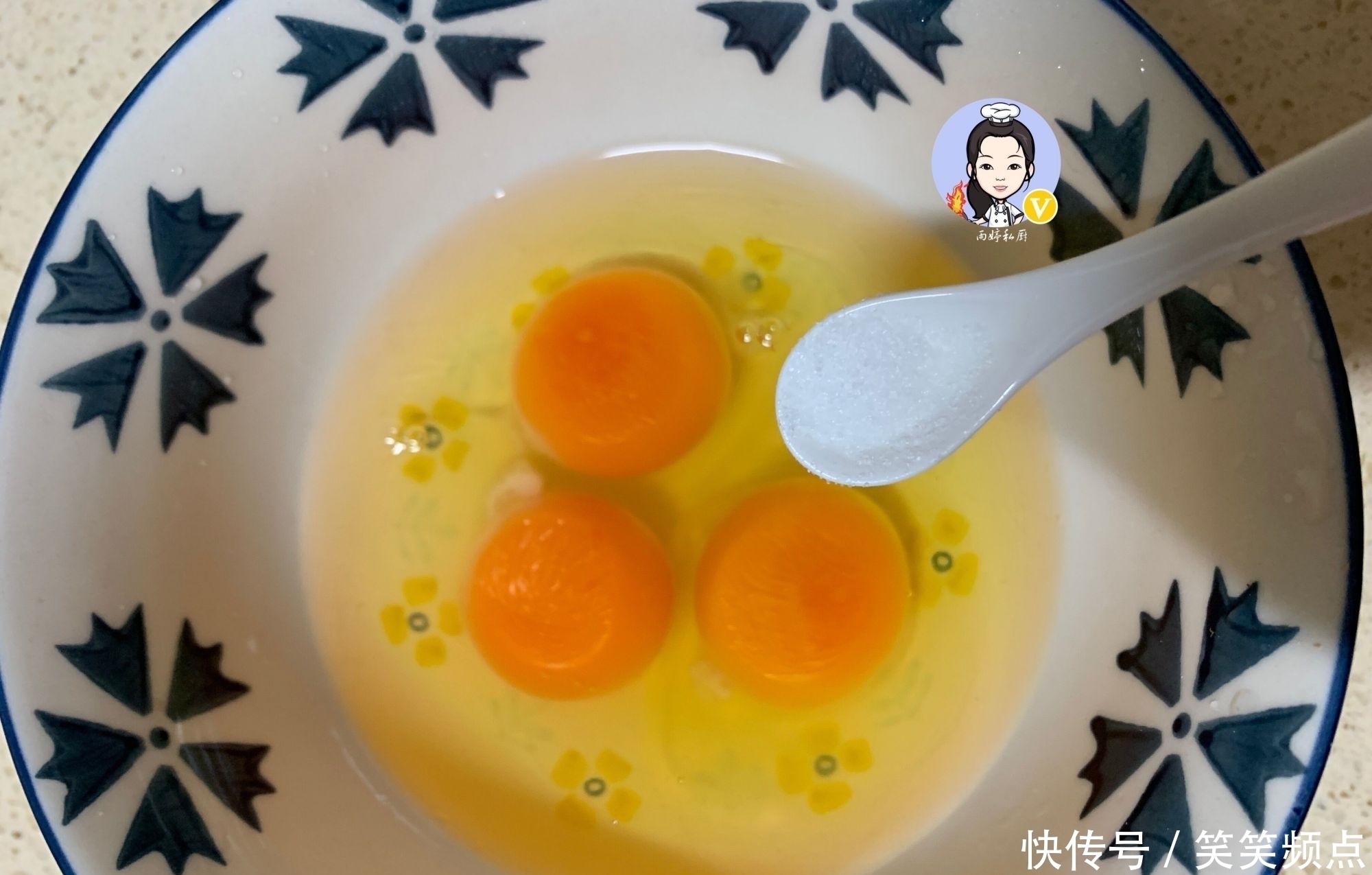 炒丝瓜时,万万不能直接炒掌握这1个诀窍,保准出锅翠绿不发黑