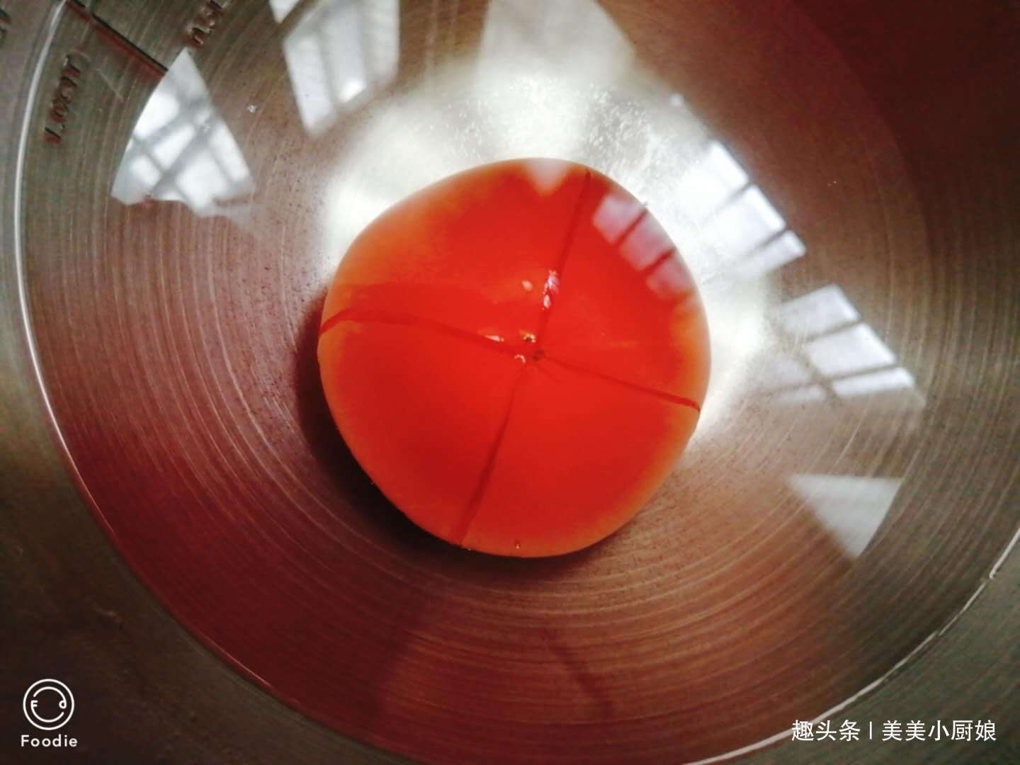 鸡蛋|西红柿和鸡蛋混合在一起,味道好极了,简单易做,小朋友都爱吃