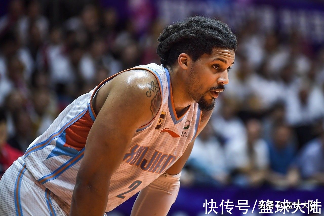 斯托克斯|正式重返CBA！前新疆男篮顶级外援终于回来了，带队冲击季后赛