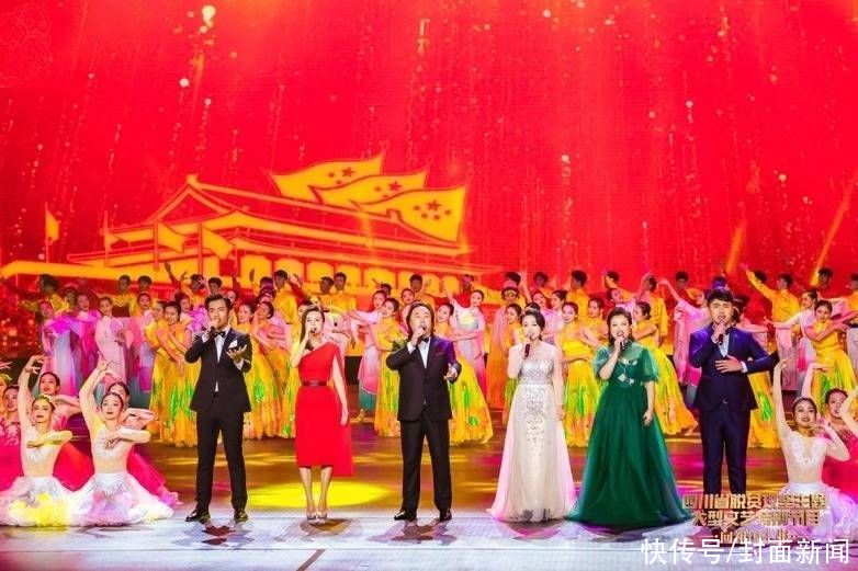  交响乐团|过去一年，10万+观众走进这里看了252场演出