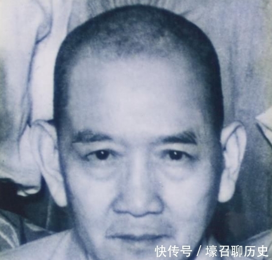 咏春拳|浅谈陈华顺实战能力,200斤米包随手抓提,8人之力不敌其拇指