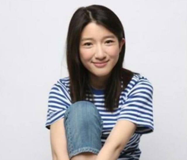猫脸女孩上非诚勿扰,不料10年内没人敢牵手,卸妆后结局如何?