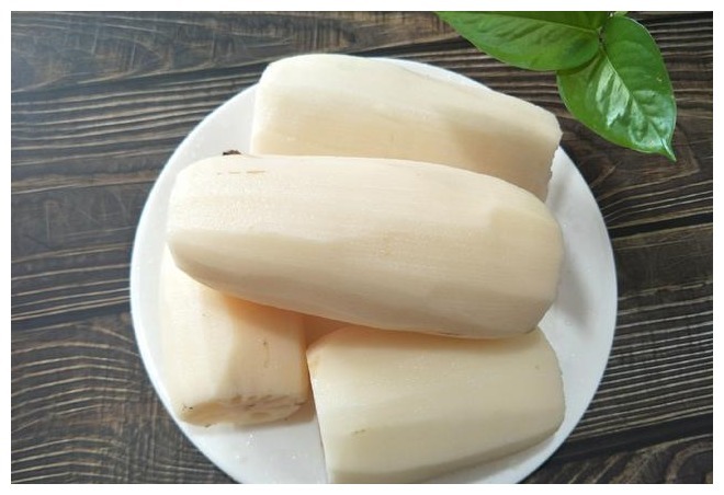 莲藕别总炒着吃了，教你做成红糖糯米藕，软糯鲜香，全家爱吃