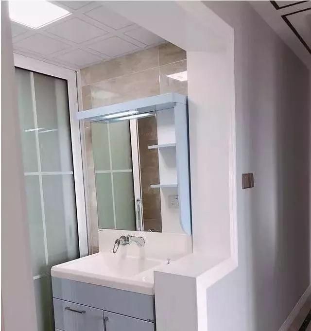 玄关|晒晒即将入住108平新房，客厅漂亮极了，玄关鞋柜好实用