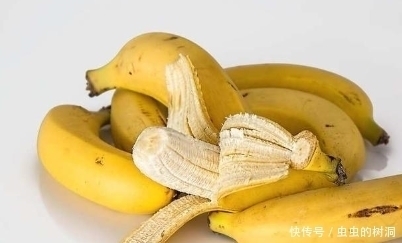 晚上睡前吃香蕉,对健康好还是坏?今天一次性告诉你答案,了解下