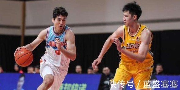 伤病|正式离队!中国男篮后卫新星又受伤 职业生涯前景不乐观!