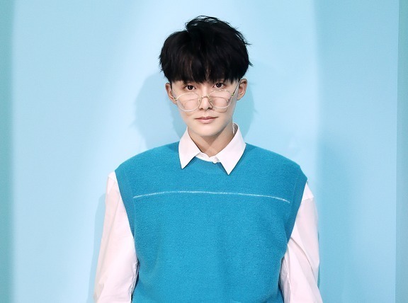 愛豆|為愛退圈!《青你》沈群豐官宣戀情,《偶練》張晏愷自稱老百姓