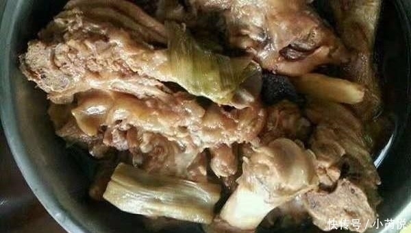 猪蹄老是炖不烂都是“焯水”惹的祸,教你一招,保证入口即化