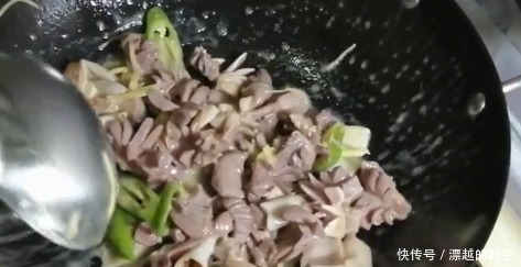 好吃开胃,味道超级棒,5分钟就上桌,家庭聚会餐桌上不能缺的菜