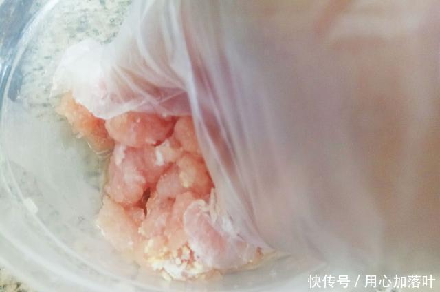 做法|每日美食营养美味的鸡蛋肉泥做法,难以忘记,让你馋到流口水