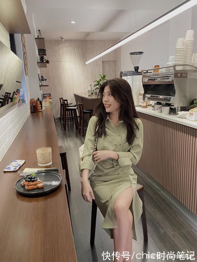 颜色|夏末与初秋交界的时节，什么颜色应该占主导，豆绿色应该榜上有名