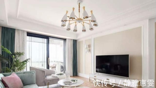石膏线|客厅别再装瓷砖电视墙了,如今都流行装这种电视墙,好看又上档次