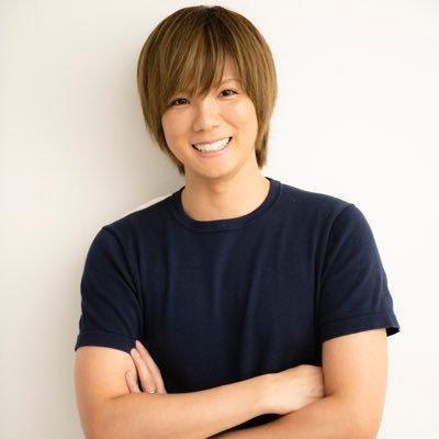 日本小哥3年苦练化妆,效果惊艳如整容:男人不化妆很吃亏!