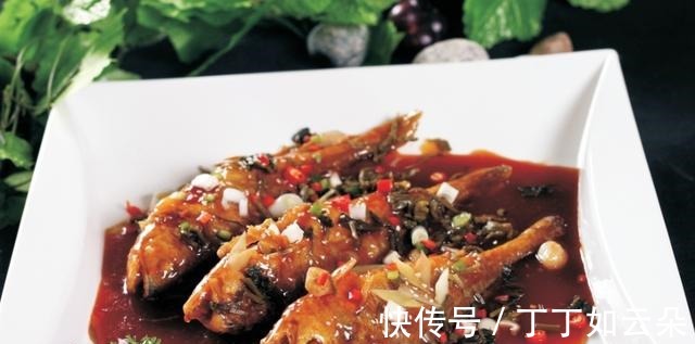 超级下饭的时蔬烧黄鱼,味道鲜美,肉质紧实,大人孩子都爱吃!