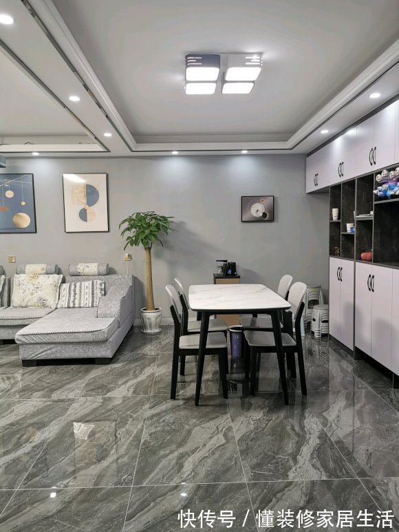 木地板|新房已入住,144平不含家具花了10万,后悔主卧阳台通铺木地板