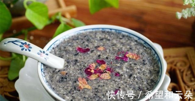 深秋季节，吃板栗花生不如吃它，多和小米一起熬粥，很多人还不懂！