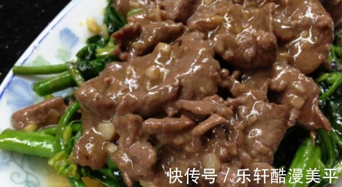 爽口|滑嫩爽口芥兰炒牛肉，肉质鲜嫩咬劲十足，好吃到无法形容