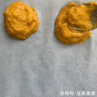 简单快手|#一周减脂不重样#减脂餐??咸蛋黄南瓜饼 | kiki