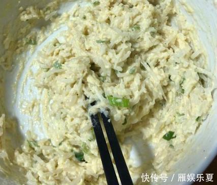 在家不出门,用萝卜做这道美食,外酥里嫩,一口一个真是太香了