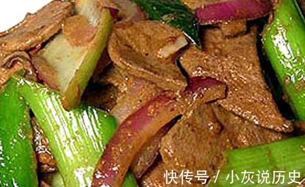 眼疲劳|昨晚暴雨后今天早晨只有个位数温度,孩子多吃暖身菜,暖胃养身