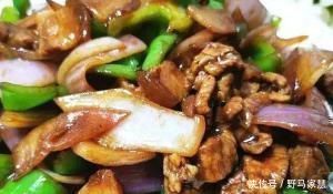 口感嫩滑，汤汁浓郁，每次上桌连汤汁都不剩，特别好吃的家常菜