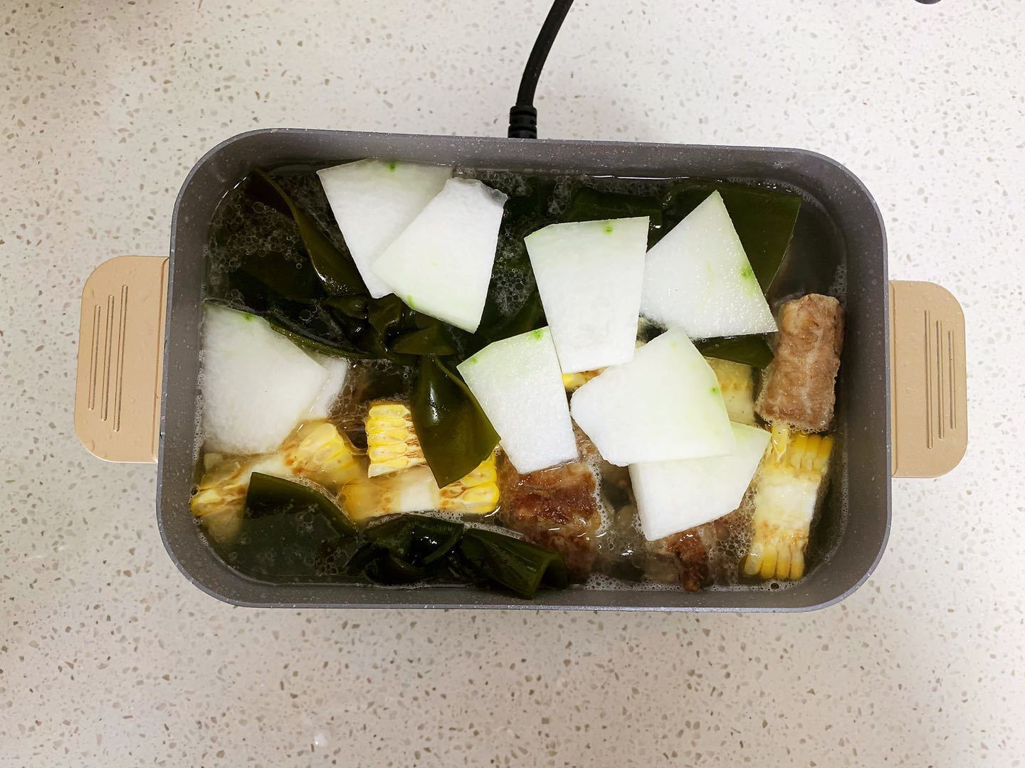 最近我家这汤可火了,午餐煲一锅汤汁都不剩,低脂好喝又营养,赞