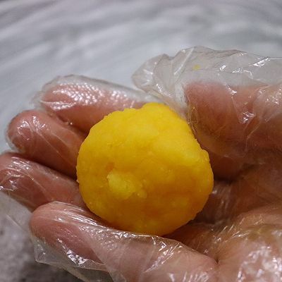 搅拌均匀|巧克力冰皮月饼