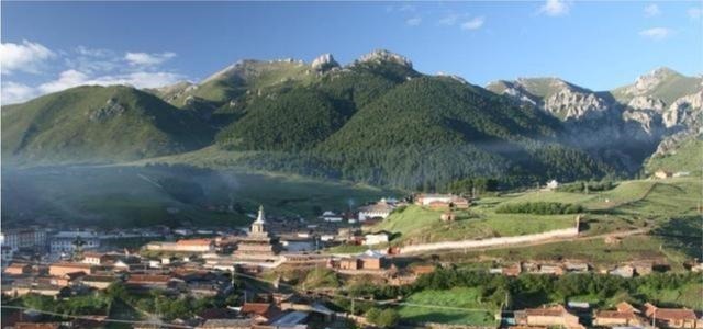 老泪纵横|背包客2斤糖果换来2000万古董,从此销声匿迹,工作人员老泪纵横