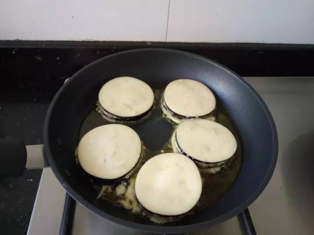 吃法|换个新吃法,把肉塞进它里面,好吃极了