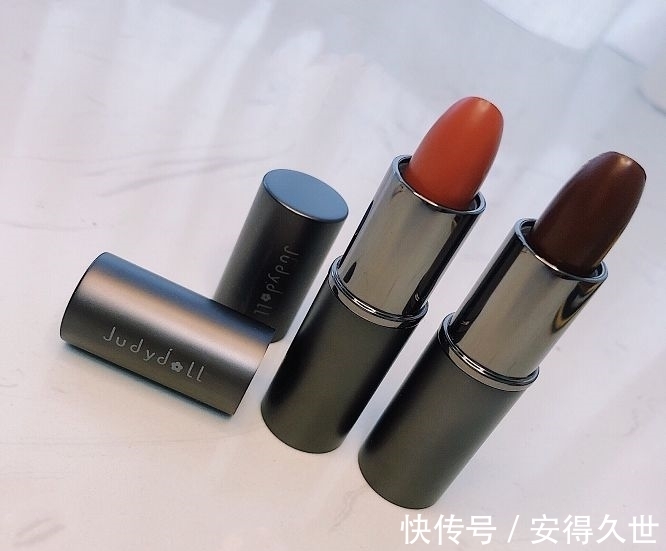 chili|素颜涂好看到窒息的口红,黄皮更显白!
