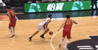 周琦|酣畅淋漓,中国男篮大胜日本,奈何日本队使阴招,周琦受伤成隐患