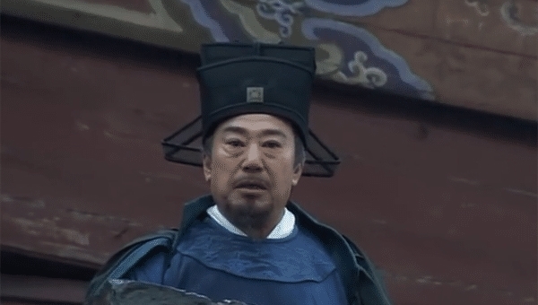 此人在梁山排名第七,武艺高强战功卓著,却是薄情寡义之徒