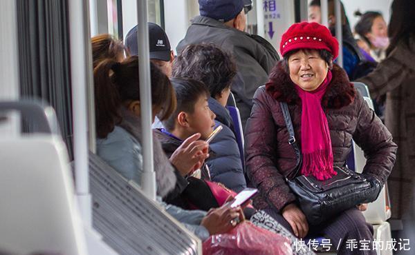 甲状腺结节|体内长结节的人,不管长在哪个部位,3种食物尽早拉入黑榜