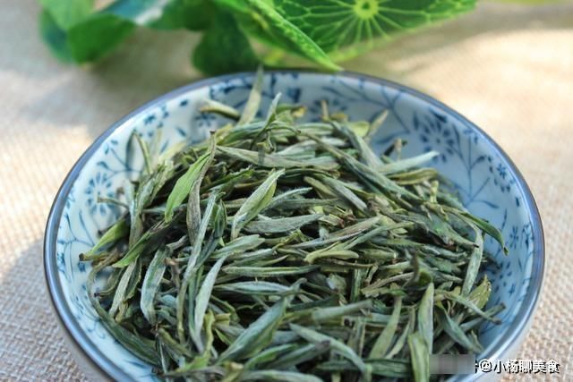高压锅|吃牛肉总塞牙?炖时加点“它”,不用高压锅,牛肉同样软烂更入味