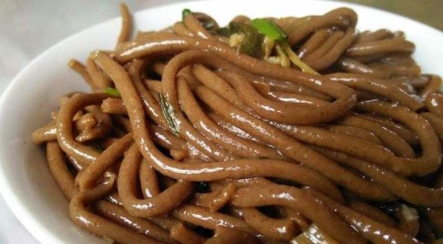 老外|老外看了“直挠头”的5道中国菜,全懂的汉语八级,你念对几个?