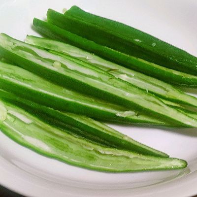 小米椒|虾滑酿秋葵