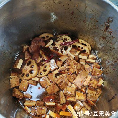 拌饭|下饭神器卤味一锅出，拌饭还能吃三碗