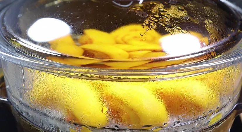 面粉别做包子！加上南瓜，不加一滴水，营养是包子8倍，出锅秒光