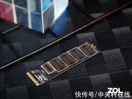 国民新旗舰！aigo P7000 PCIe4.0 SSD图赏