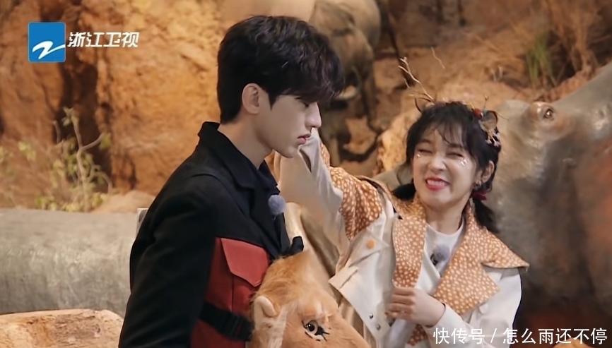 王牌对王牌|《跑男》第5期,都在关注宋雨琦回归,却没看到《王牌》的她也在