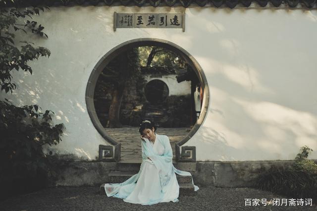 七绝@吟秋·七绝·组诗丨长来问鹤无消息,醉入秋深酒一壶