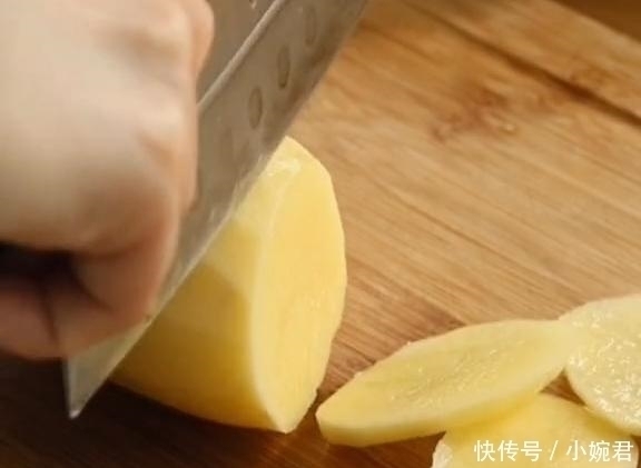 下饭|这菜最下饭,隔几天就得做一锅,家人特爱吃,每次多吃几碗饭!