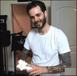 |搞笑GIF趣图:仿佛又听见久违的那种笑声,真的很怀念